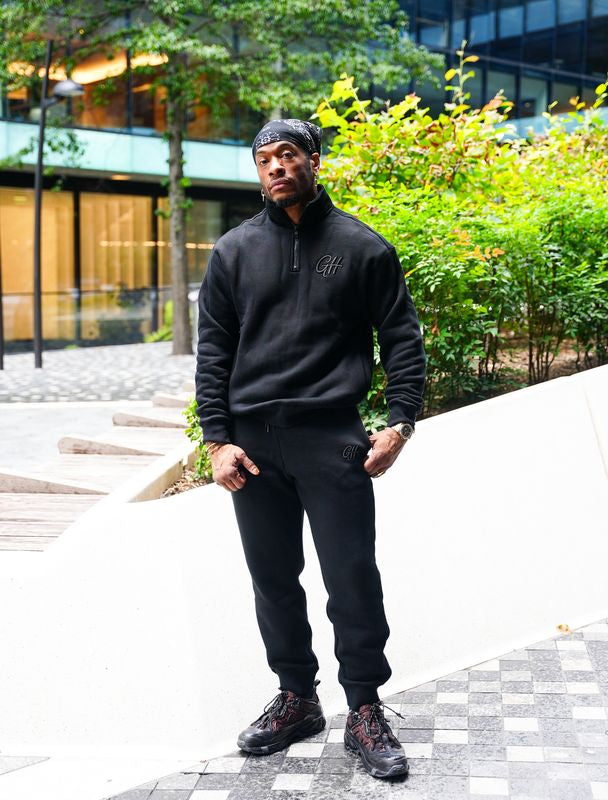 Black Quarter-Zip Fleece Sweatshirt | Gates of Heaven