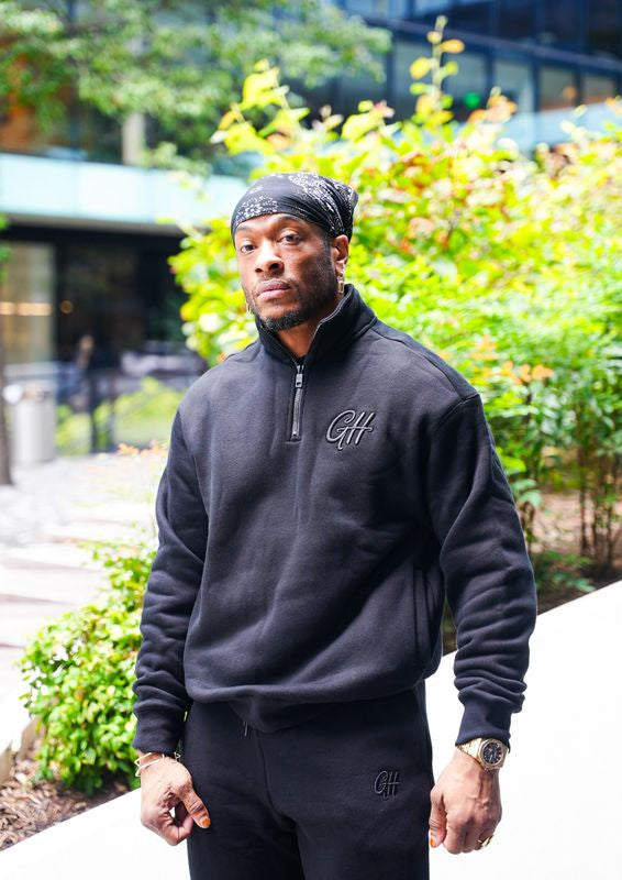 Black Quarter-Zip Fleece Sweatshirt | Gates of Heaven