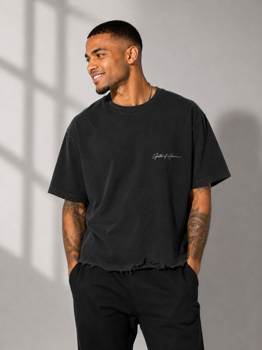 The “G” Collection Vintage Wash Boxy Distressed Hem T-Shirt(Black)