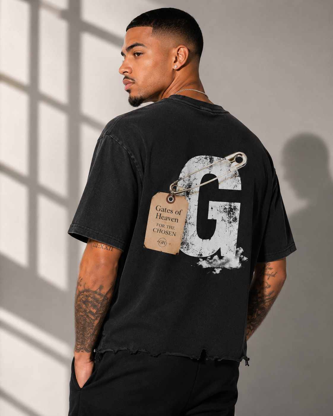 The “G” Collection Vintage Wash Boxy Distressed Hem T-Shirt(Black)